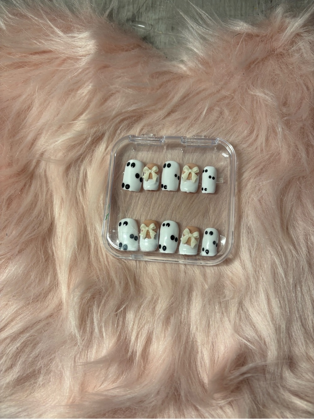Peach Bow Accent Pet Nail Set - Faux Nail Kit